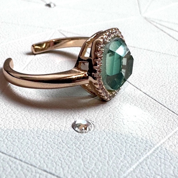 ✨ Edgy, One Of A Kind, Stunning Joy Dravecky Chloe Ring✨ - Picture 9 of 11